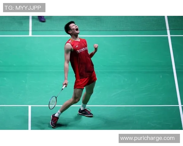 王强专访:从青涩少年到羽毛球冠军的奋斗与成长之路 王强专访:从青涩少年到羽毛球冠军的奋斗与成长之路