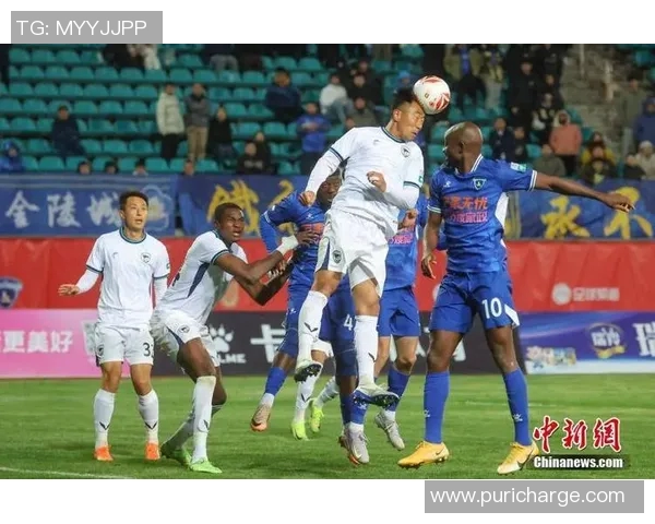 南京足球队在城市联赛中以87分稳居榜首争冠形势一片大好